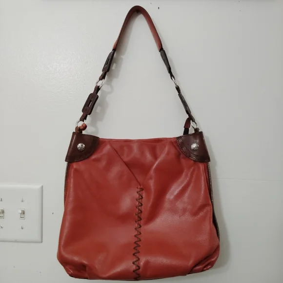 Gorgeous BRIGHTON SHAYLA LEATHER SHOULDER Purse - Picture 2 of 16